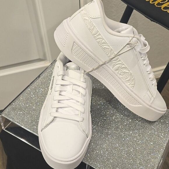 Puma Platform V3 Rose Embroidered Pop Up Sneakers - Picture 6 of 12